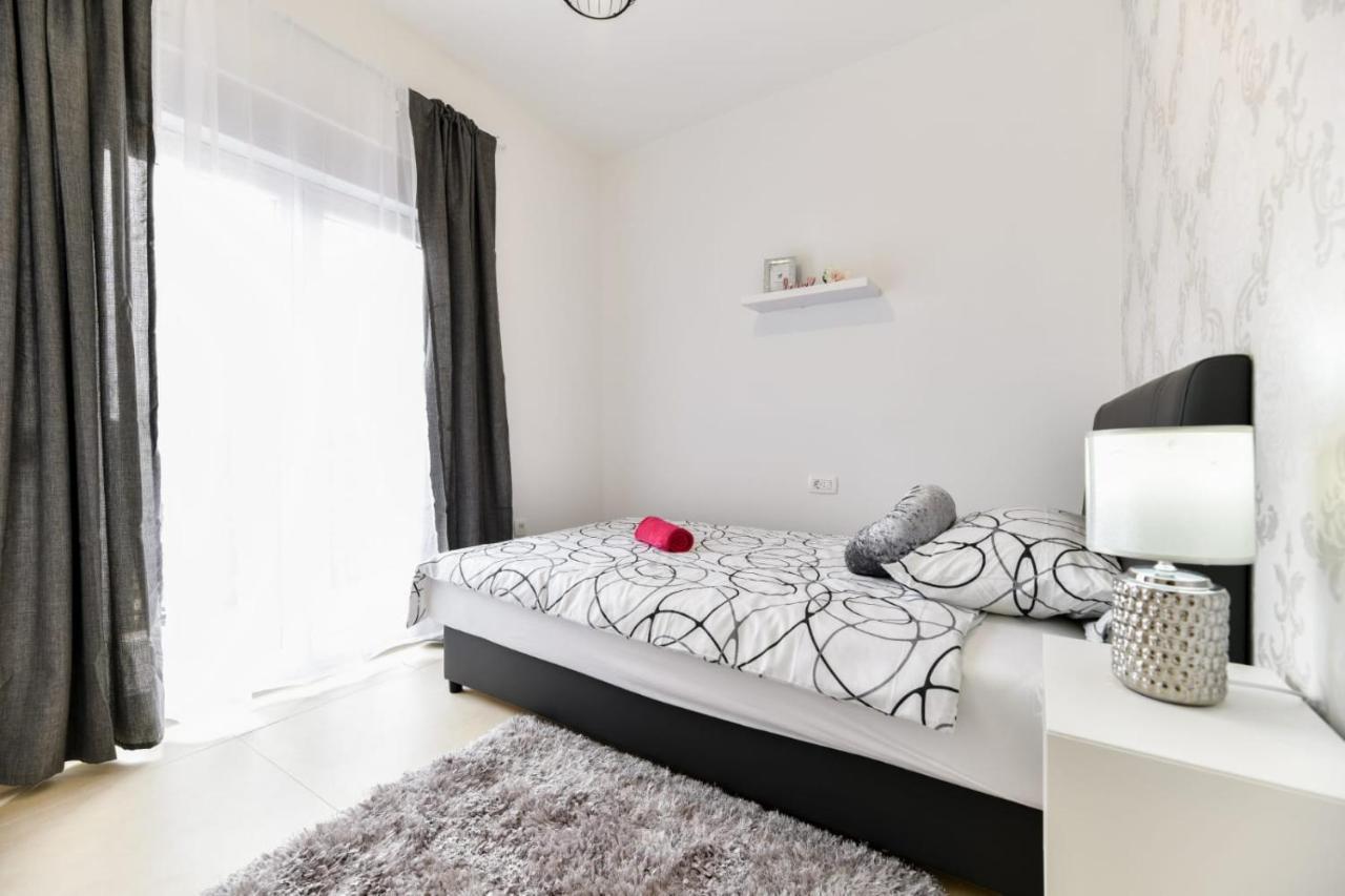 Family Apartment Amare Zadar Exterior photo